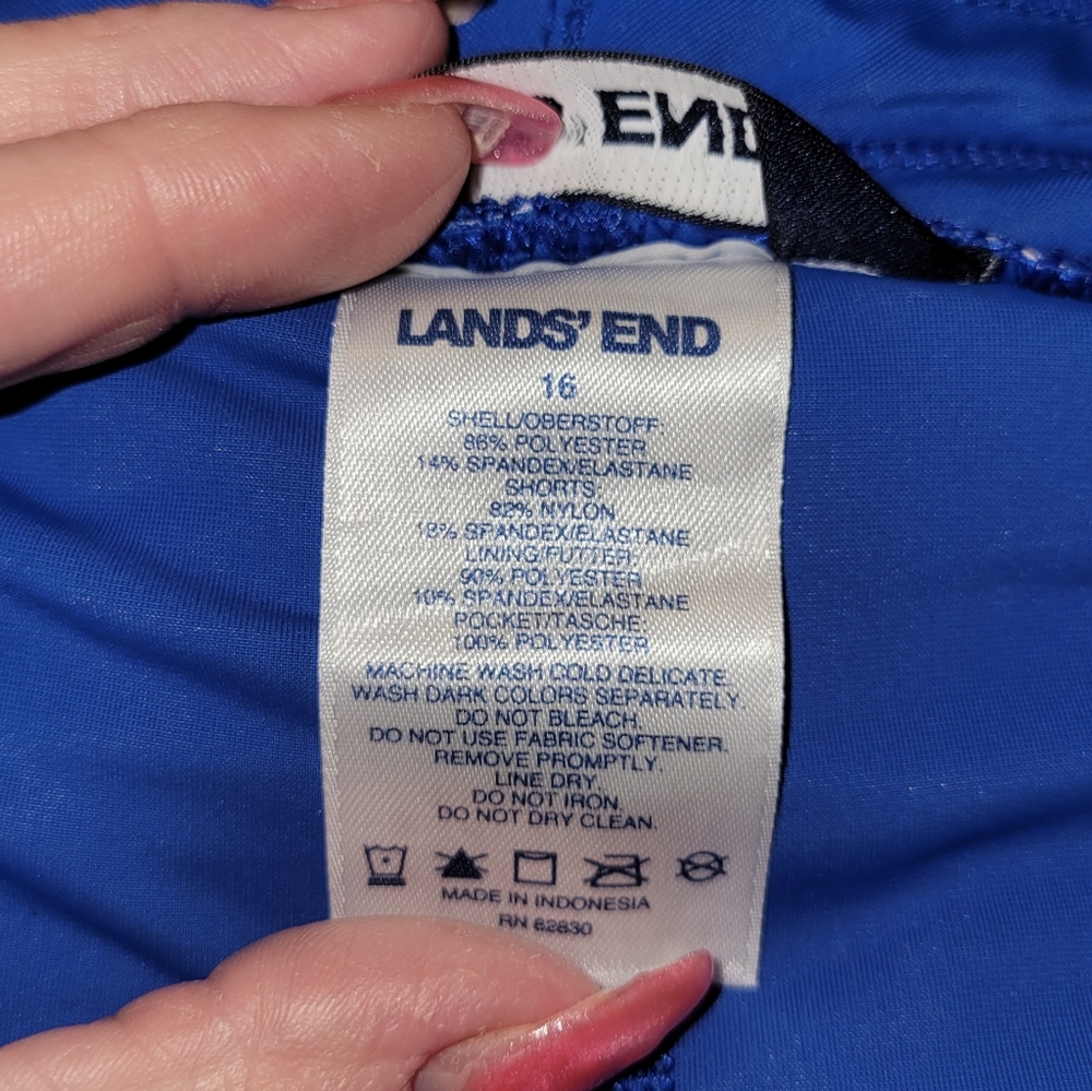 🩱Gorgeous "Lands' End" Floral Elastic Waist Stretch Lined Swim Skort🩱 - Picture 7 of 9